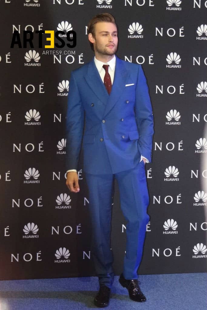 Douglas Booth