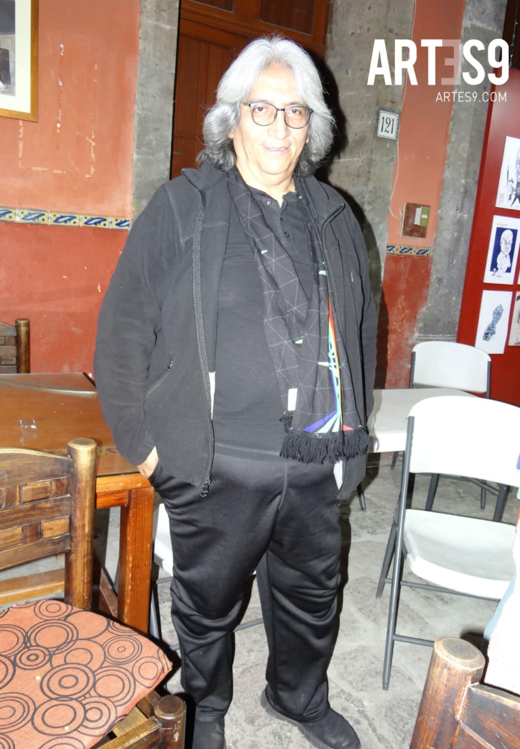 Maestro Apebas en el Museo de la Caricatura